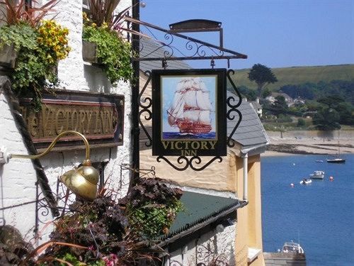 The Victory Inn Truro Bagian luar foto